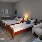 Brb Rooms